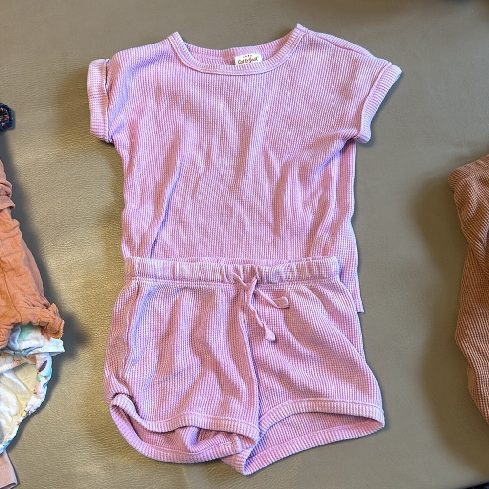 Assorted Baby Rompers and Outfits - Picture 3 of 7
